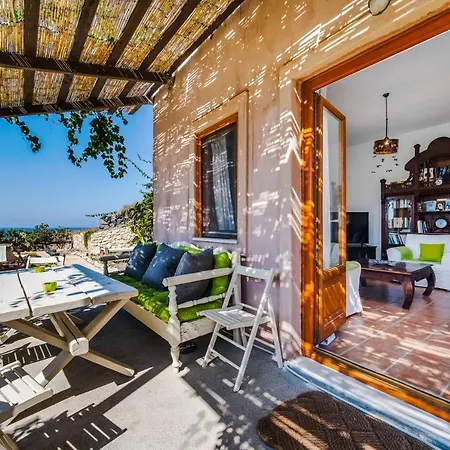 Aurora By K&k Villa Oia