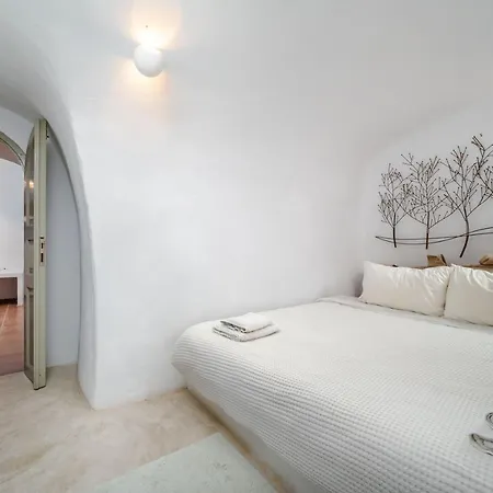 Aurora By K&k Villa Oia (Santorini)