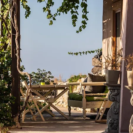 Aurora By K&k Villa *