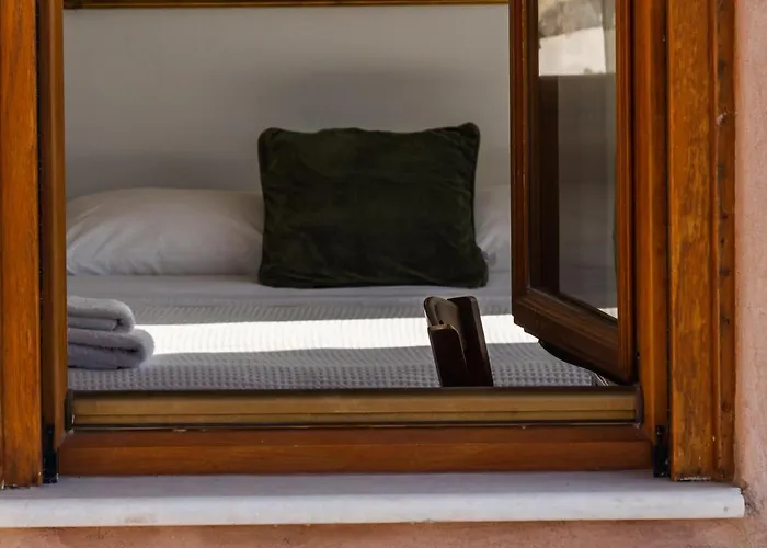 Aurora By K&k Villa Ia